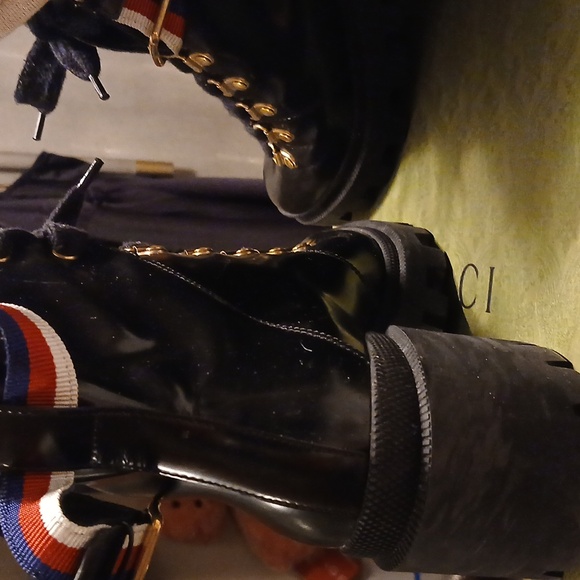 Authentic Gucci Boots - Picture 5 of 7